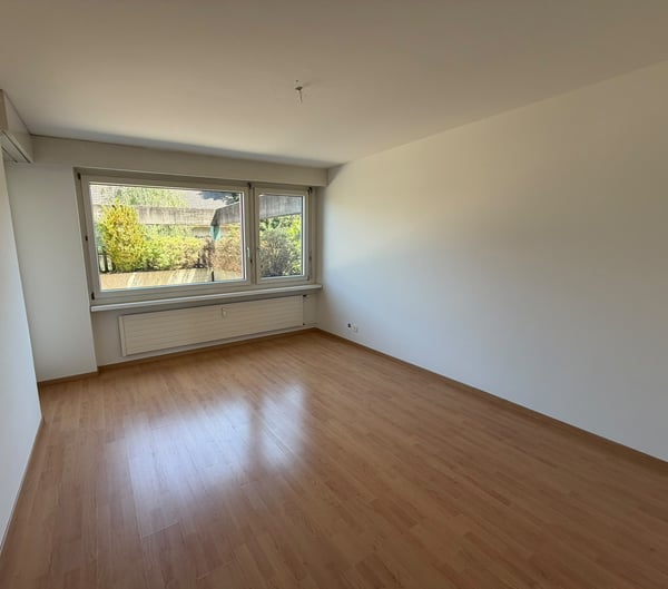 Grosszügige 5.5-Zimmer-Wohnung zur befristeten Miete bis 31.03.2027 3