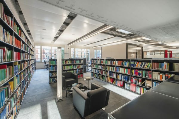 Singletenant Opportunity in geschichtsträchtigem Gebäude 10