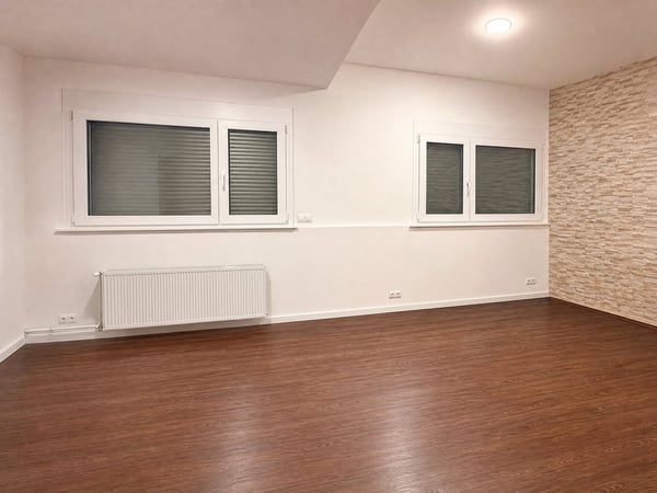 4-Zimmer-Wohnung mit Gewerbepotenzial, zwei Zugängen und Aussenparkplatz – Bezug ab 01.12.2026 6