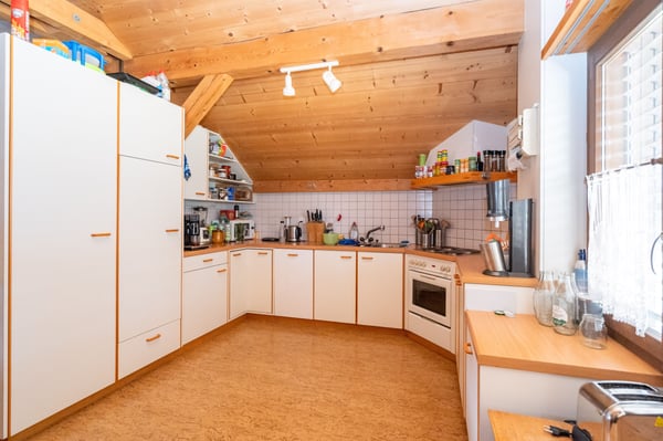 Wohn- und Gewerbeliegenschaft mit Käsereibetrieb in Riggisberg 11