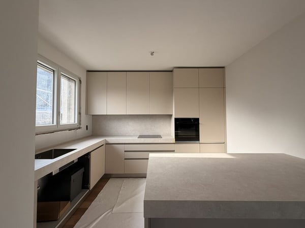 LUGANO-LORETO · RESIDENZA CASSARINETTA · 5.5 LOCALI CON GIARDINO PRIVATO 3