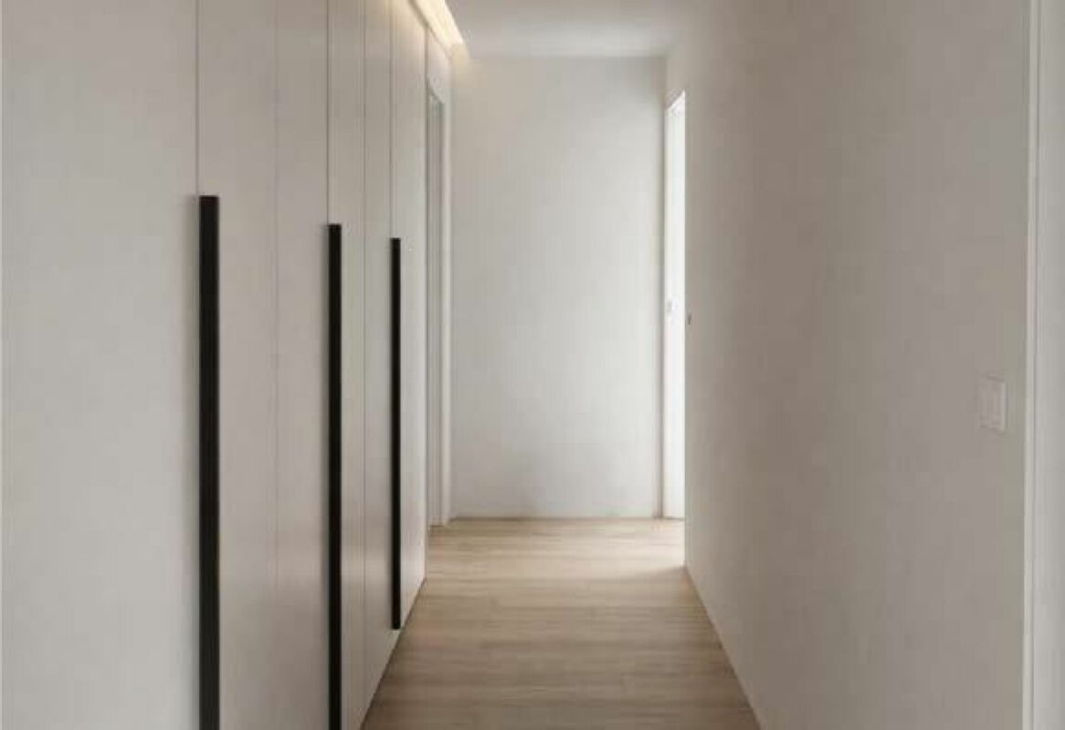 LUGANO-LORETO · RESIDENZA CASSARINETTA · 5.5-ROOM APARTMENT WITH PRIVATE GARDEN