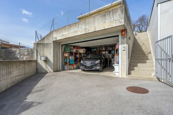 DAVESCO · CASA MODERNA CON GIARDINO E VISTA APERTA SUL LAGO DI LUGANO 15