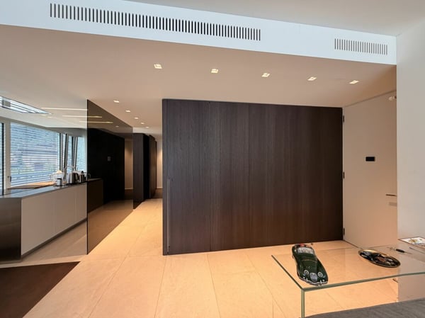 LUGANO - SUPER ATTICO DI RAPPRESENTANZA CON VISTA LAGO - PISCINA CONDOMINIALE NEL RESIDENCE CENTRAL PARK 5