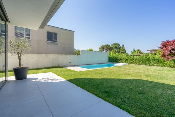 VILLA LUGANESE - VILLA MINERGIE CON PISCINA RISCALDATA E GIARDINO PRIVATO 9