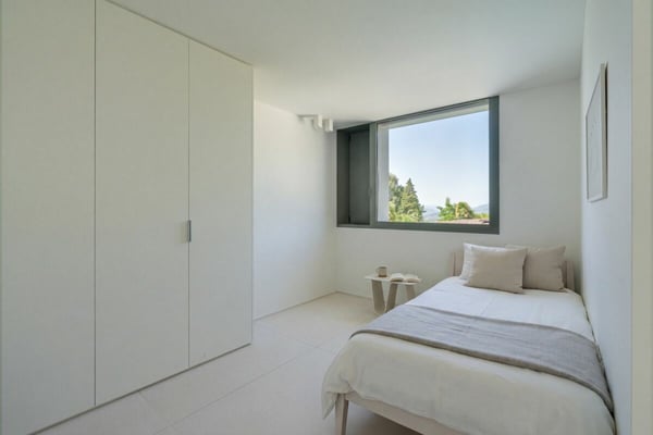 VILLA LUGANESE - VILLA MINERGIE CON PISCINA RISCALDATA E GIARDINO PRIVATO 13