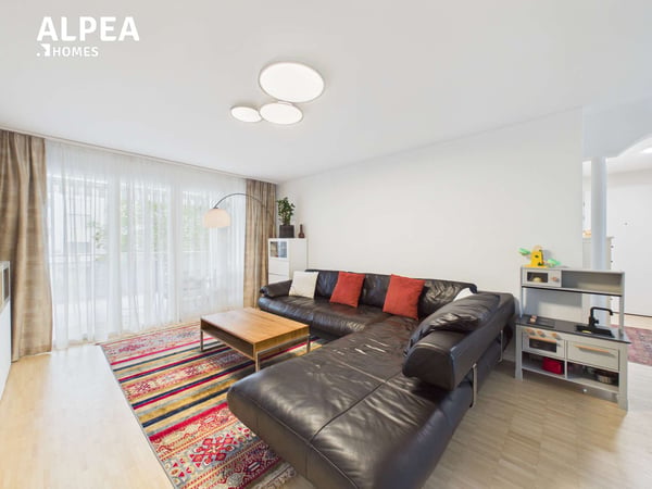 Wohnen, wo andere entspannen ? stilvolle 4.5-Zimmer-Oase in Seenähe von Goldach 4