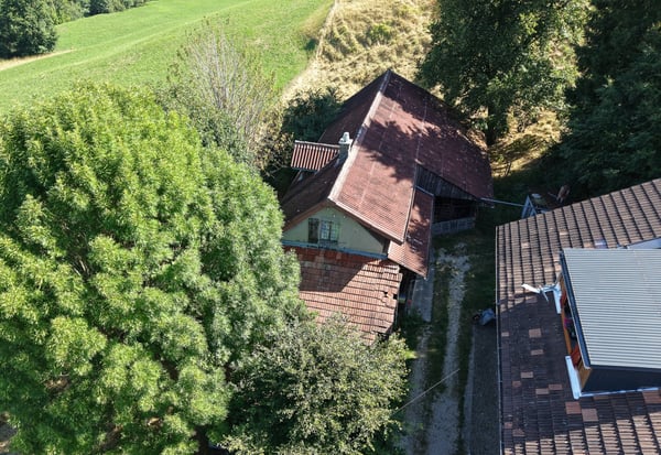 Rustikales Bauernhaus in Tavannes – Altbau-Juwel mit grossem Grundstück 7