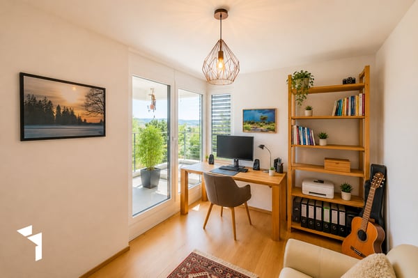 Fehr Immobilien - Modernes, top gepflegtes 5-Zi.-Einfamilienhaus 9