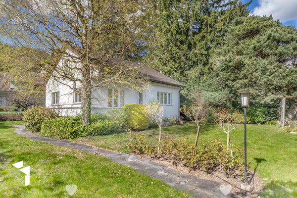 Fehr Immobilien - Freistehendes 4.5-Zi.-Einfamilienhaus 1