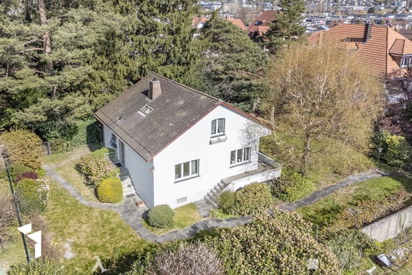 Fehr Immobilien - Freistehendes 5.5-Zi.-Einfamilienhaus 2