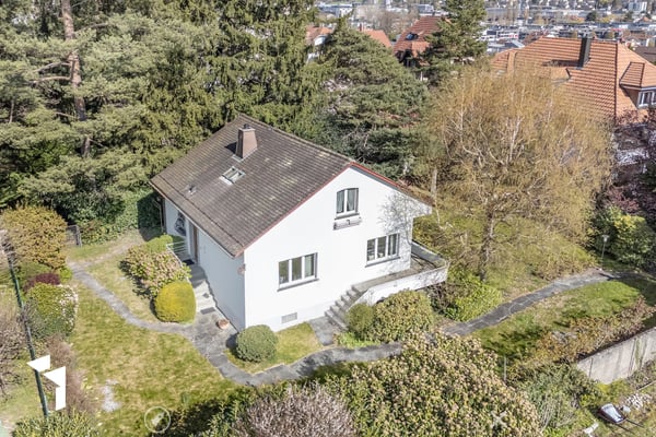 Fehr Immobilien - Freistehendes 4.5-Zi.-Einfamilienhaus 2
