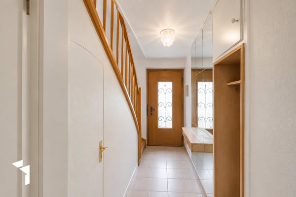 Fehr Immobilien - Freistehendes 4.5-Zi.-Einfamilienhaus 8
