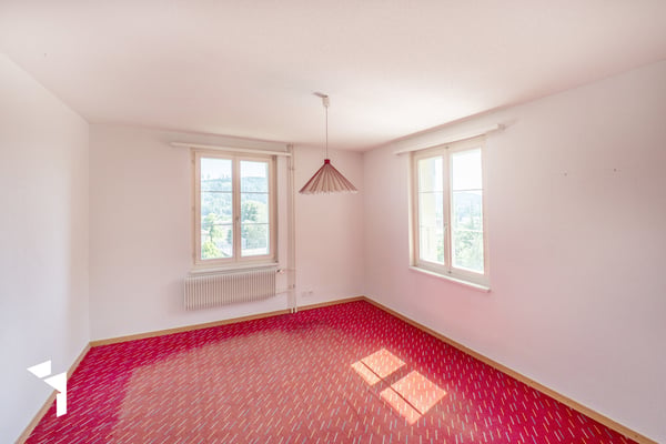 Fehr Immobilien - Sonnig gelegenes 5.5-Zi.-Einfamilienhaus 9
