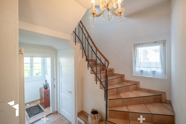 Fehr Immobilien - Top gepflegtes 2.5-Zimmer-EFH an zentraler Lage 5