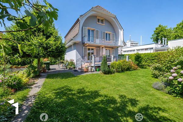 Fehr Immobilien - Top gepflegtes 5.5-Zimmer-EFH an zentraler Lage 1