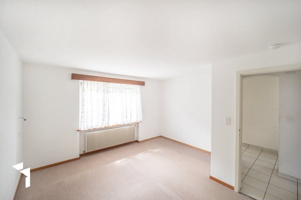 Idyllisch gelegenes Zwei-Generationen-Haus 9