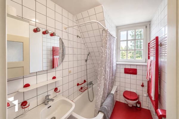 Grosszügige 7.5-Zimmer-Villa mit Panoramasicht 13