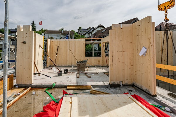 WOHNGENUSS AN ERHÖHTER LAGE  Neues 5 ½ Zi-DEFHs (B) in Wohlen 8