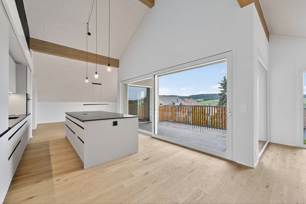 Einzigartige sonnige 1.5-Zimmer-Dachwohnung mit Galerie und Weitsicht 6