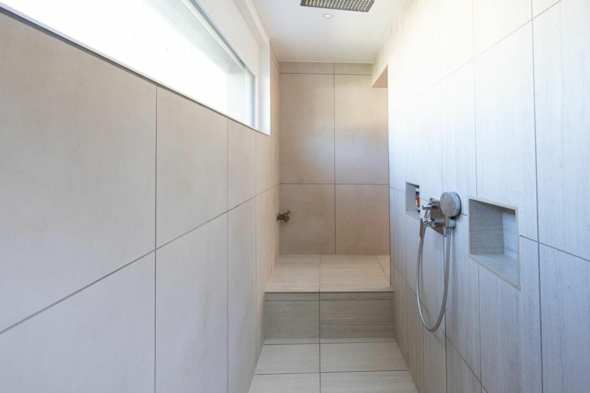 2024 neu aufgebaut - modernes Wohnen auf Neubau-Standard!