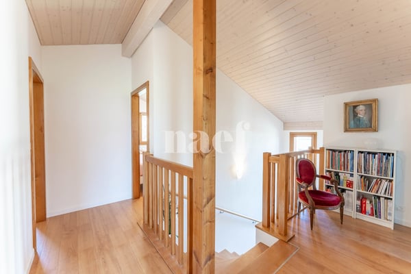 Maison individuelle de 5.5 pièces avec vue sur les Préalpes et le Moléson à vendre à La Tour-de-Trême 10