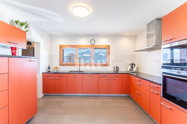 Maison individuelle de 5.5 pièces avec vue sur les Préalpes et le Moléson à vendre à La Tour-de-Trême 8