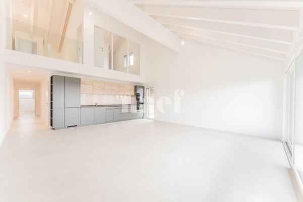 Appartement neuf de 5.5 pièces duplex avec grand balcon à vendre à Prévonloup 1