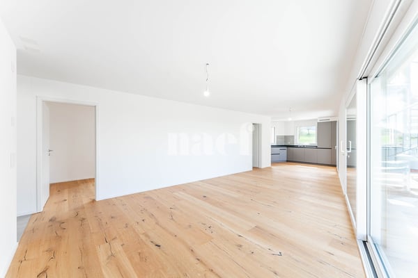 Appartement neuf de 5.5 pièces duplex avec grande terrasse et balcon à vendre à Prévonloup 3