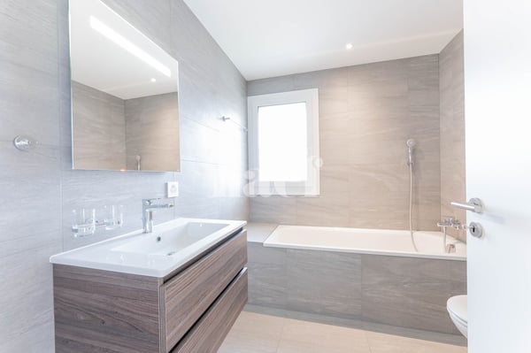 Appartement neuf de 5.5 pièces duplex avec grande terrasse et balcon à vendre à Prévonloup 8