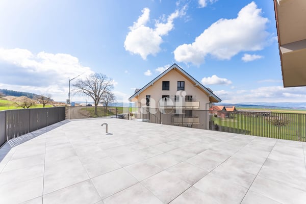 Appartement neuf de 5.5 pièces duplex avec grande terrasse et balcon à vendre à Prévonloup 9
