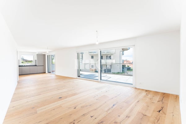 Appartement neuf de 5.5 pièces duplex avec grande terrasse et balcon à vendre à Prévonloup 1