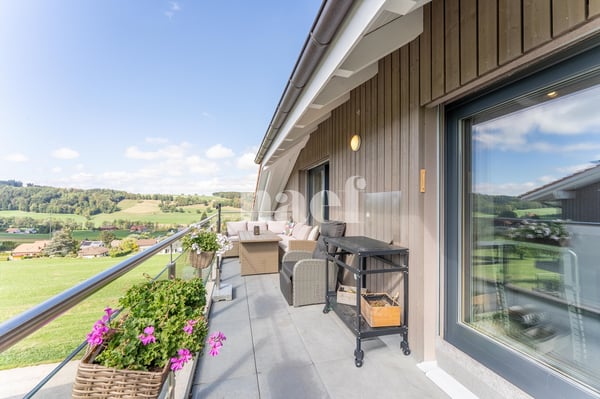 Spacieux appartement de 4.5 pièces en attique avec balcon à vendre à Prez-vers-Siviriez 11
