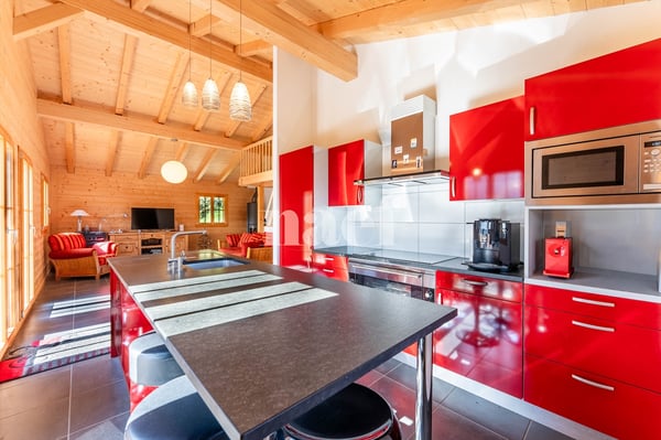 Chalet soigné dans un cadre d'exception à vendre à Moléson-sur-Gruyères 6