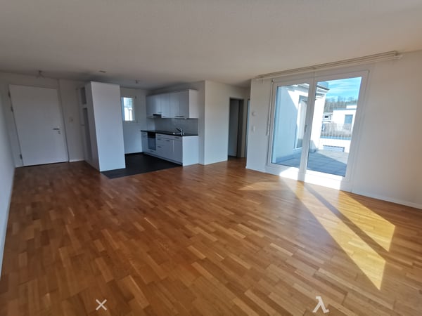 Moderne 2.5-Zimmer-Wohnung in Biel-Mett 4