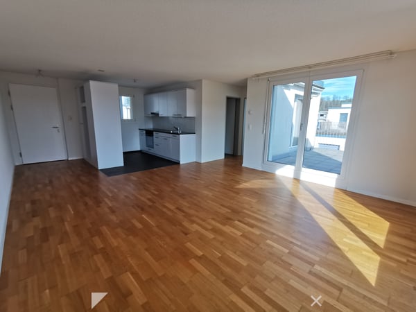 Moderne 2.5-Zimmer-Wohnung in Biel-Mett 4