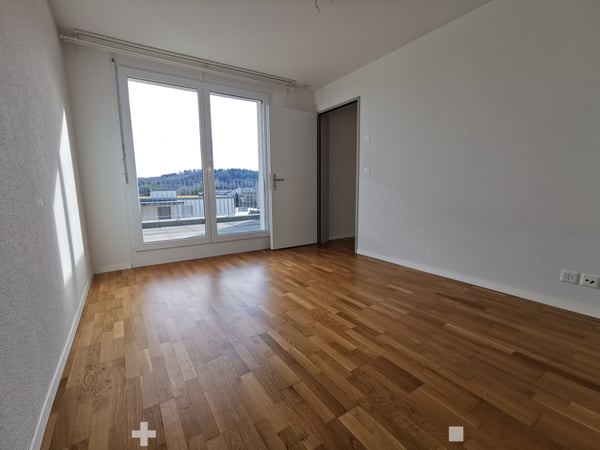 Moderne 2.5-Zimmer-Wohnung in Biel-Mett 7