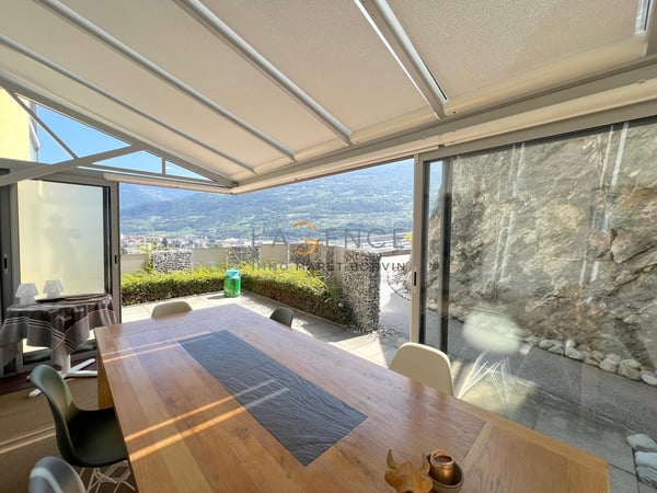 APPARTEMENT 3,5 PCES AVEC VERANDA ET VUE SUR LES CHATEAUX - GRAVELONE 1