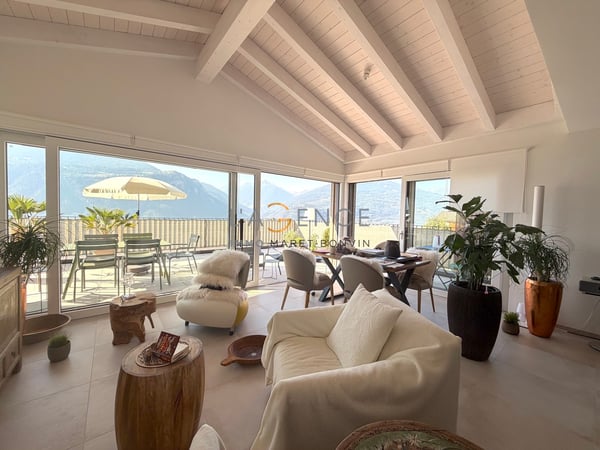 APPARTEMENT DE 4,5 PCES AVEC TERRASSE DE 40M2 - SIGNESE 2
