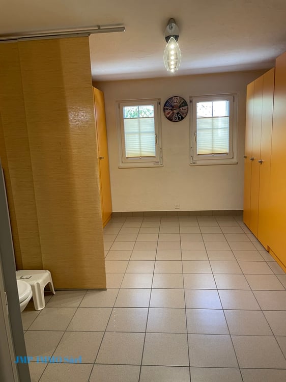 BELLE OPORTUNITÉ villa d'un très bon standing au coeur du village de Granges 16