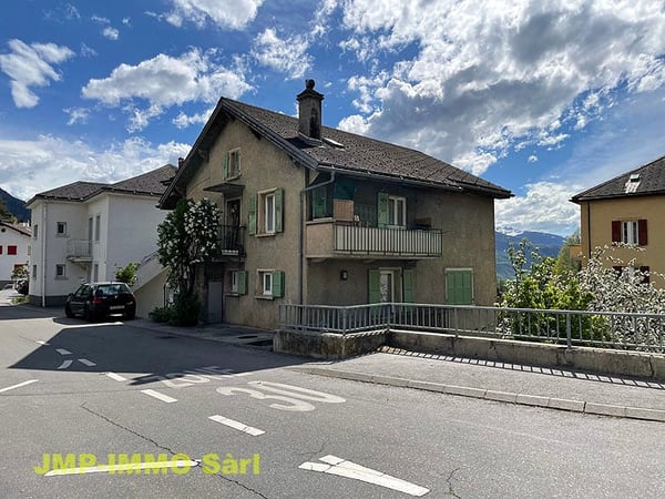 À Saisir au coeur du village de Miège 3