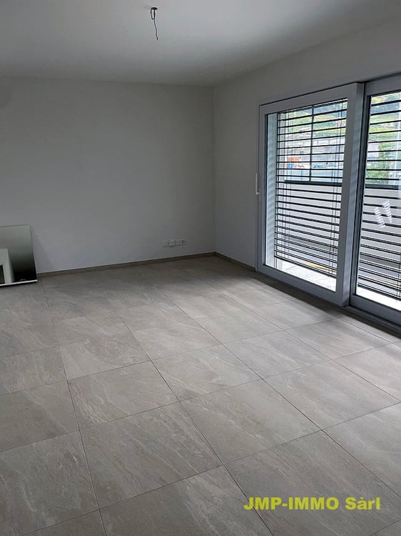 Très bel appartement en attique dans petite PPE 7
