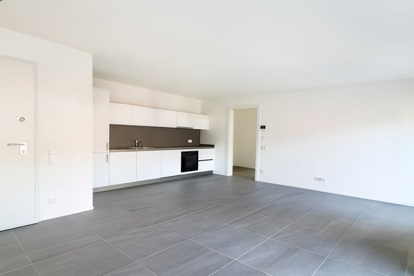 Caslano 2.5 loc. Moderno con Grande Terrazza | Pigione CHF 1'430 2