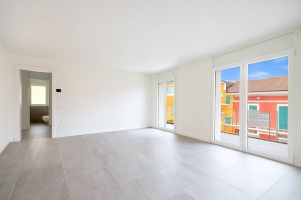Caslano 2.5 loc. Moderno con Grande Terrazza | Pigione CHF 1'430 3