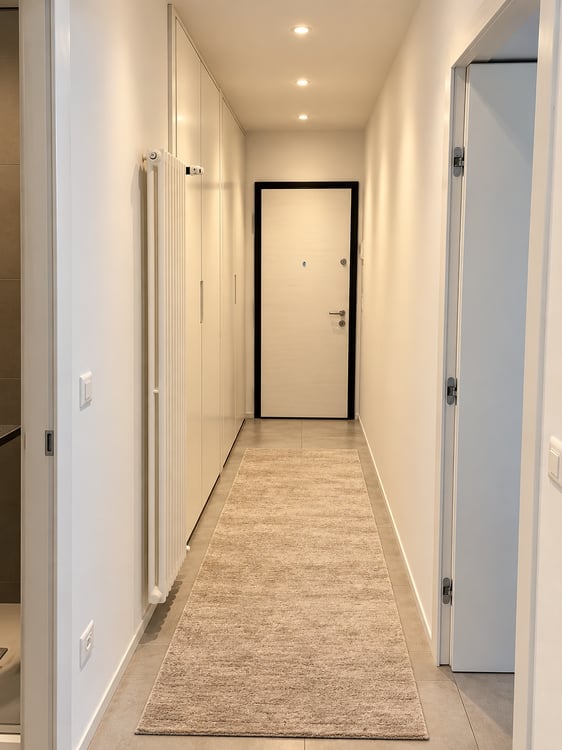 Molino Nuovo 2.5 loc. Arredato Pigione 1'450 Spese 250 5