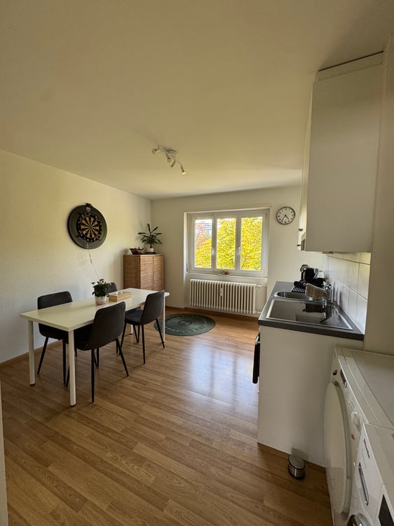 Charmante & helle 2-Zimmerwohnung mit zwei Balkone 3