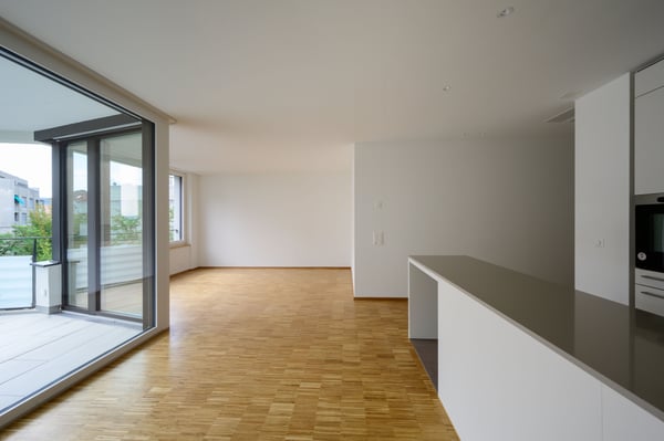 Moderne 2-Zimmer-Wohnung mit grossem Balkon 3