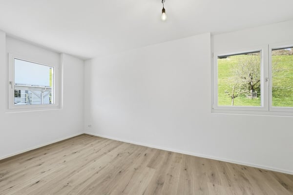 Moderne Doppelhaushälfte im Grünen mit Säntissicht – bezugsbereit 12