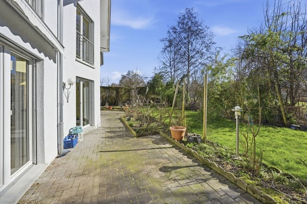 Wohnen mit Komfort und Raum – freistehendes Familienhaus in Wittenbach 27