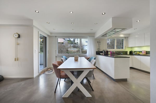 Exklusiver Wohnkomfort: 5.5-Zimmerwohnung mit ca. 150 m² Wohnfläche 3